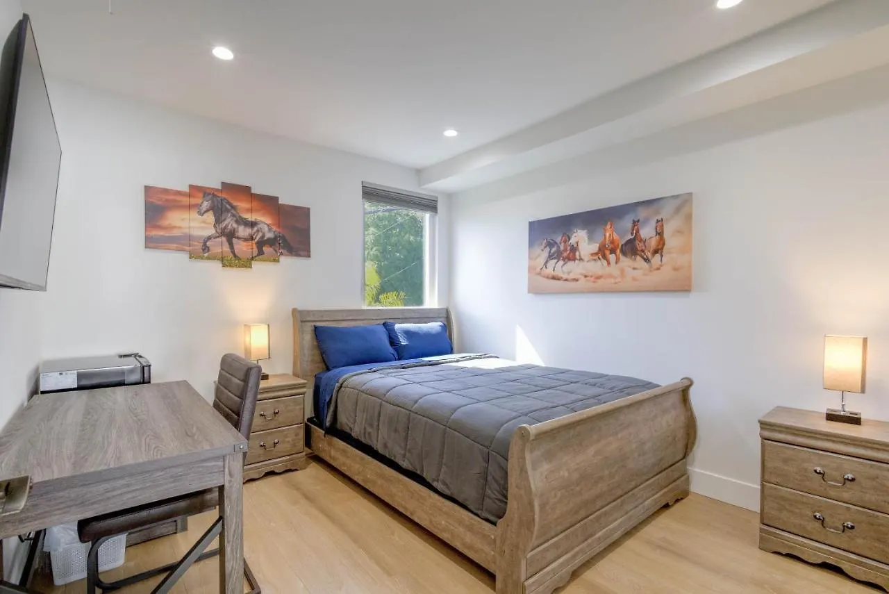 Modern Apartment In Studio City Los Angeles 0*,  United States